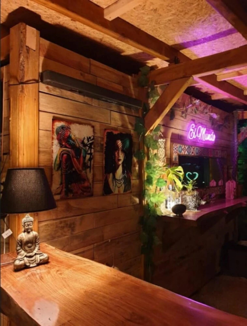 Bungalow With Shared Garden Near Beach in Cinarcik