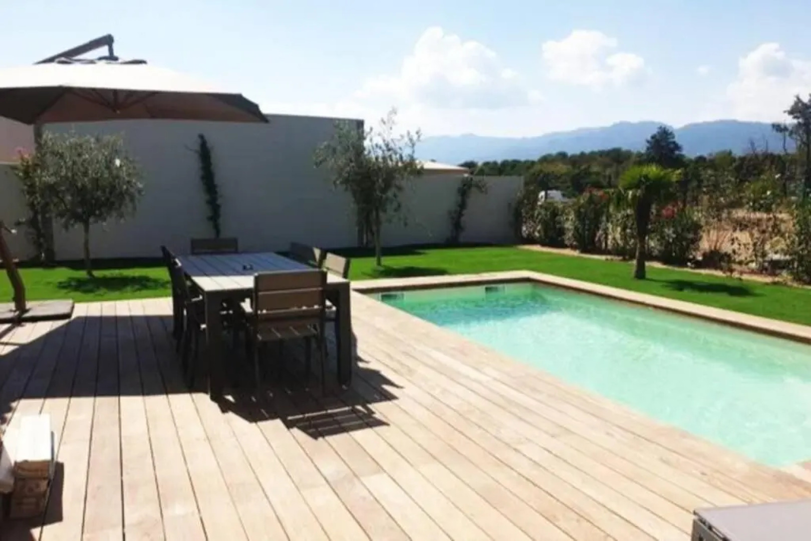 Villa 5***** piscine proche de la plage Cala Rossa