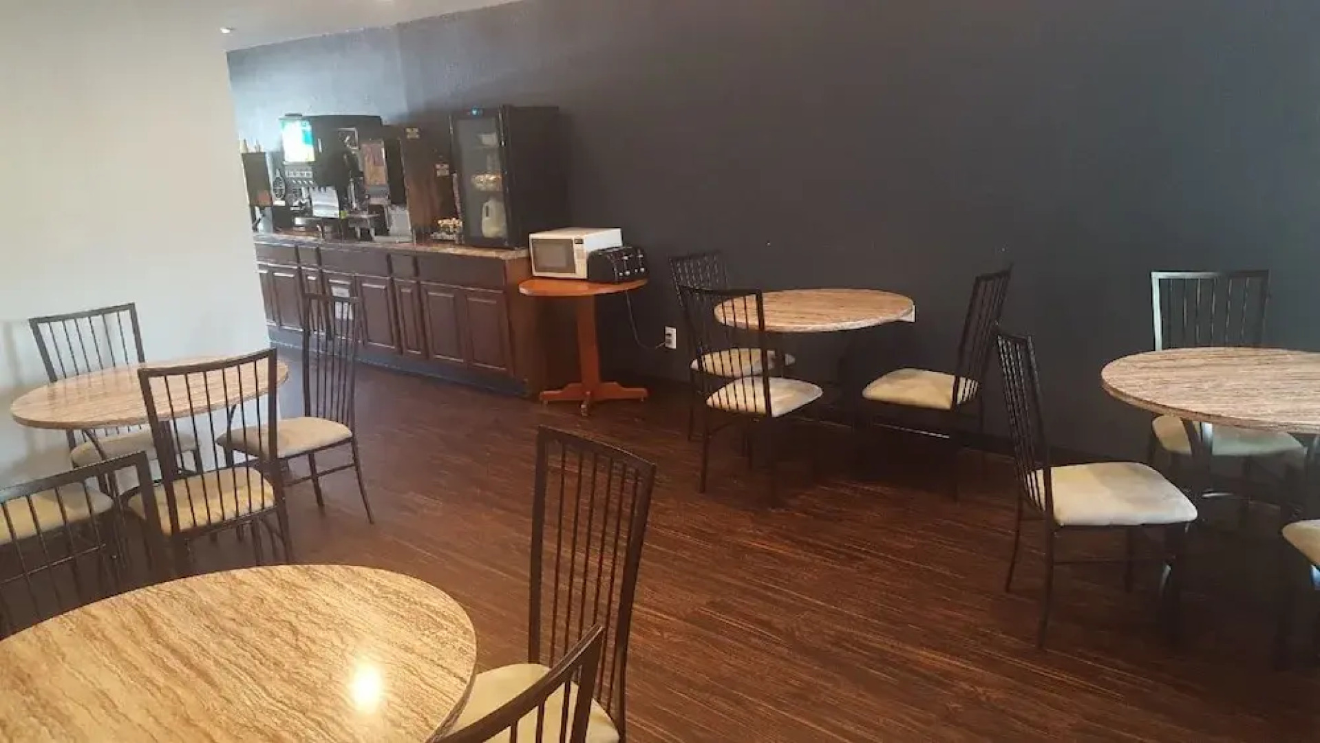 Cedarwood Inn of Ashland