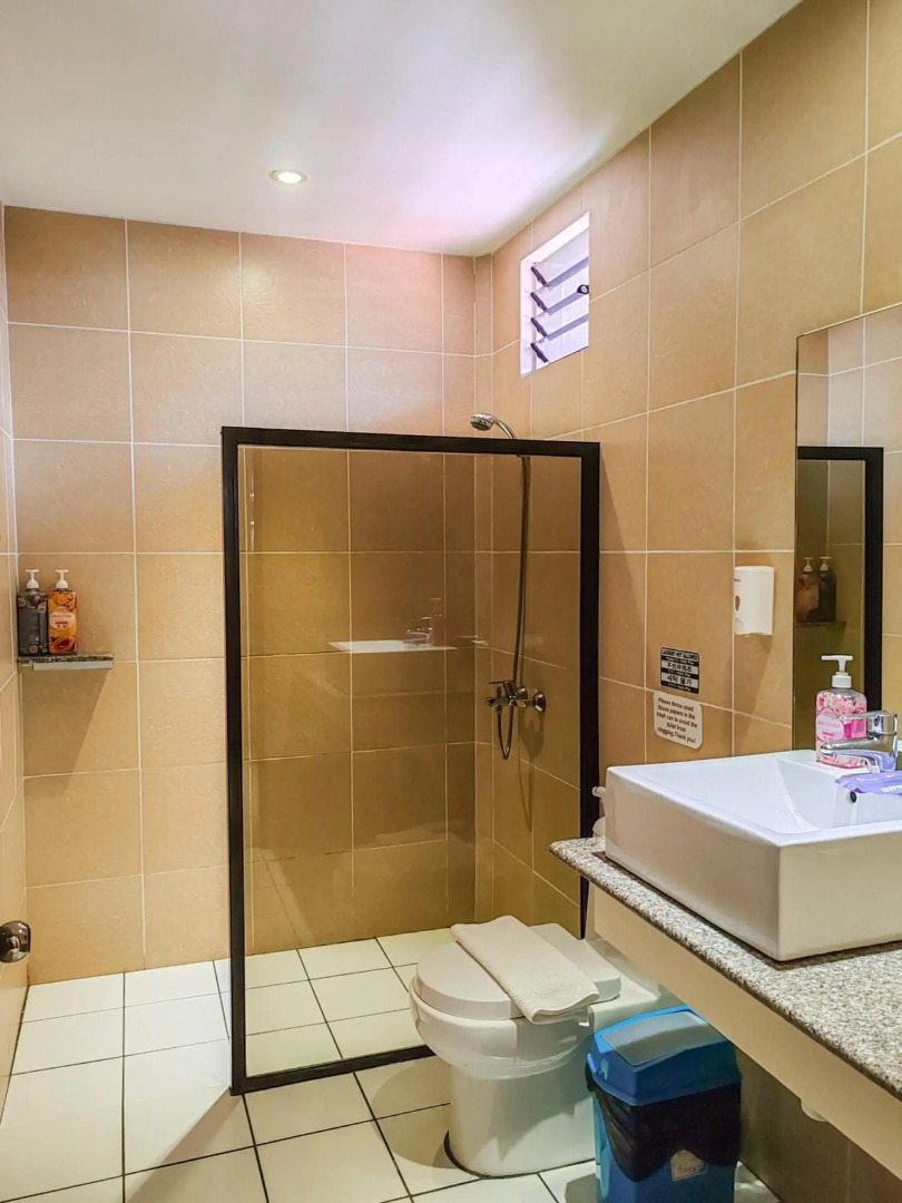 Alona Northland Resort