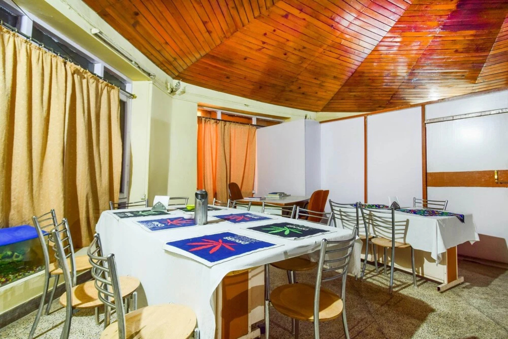 OYO 29251 The Roam Way