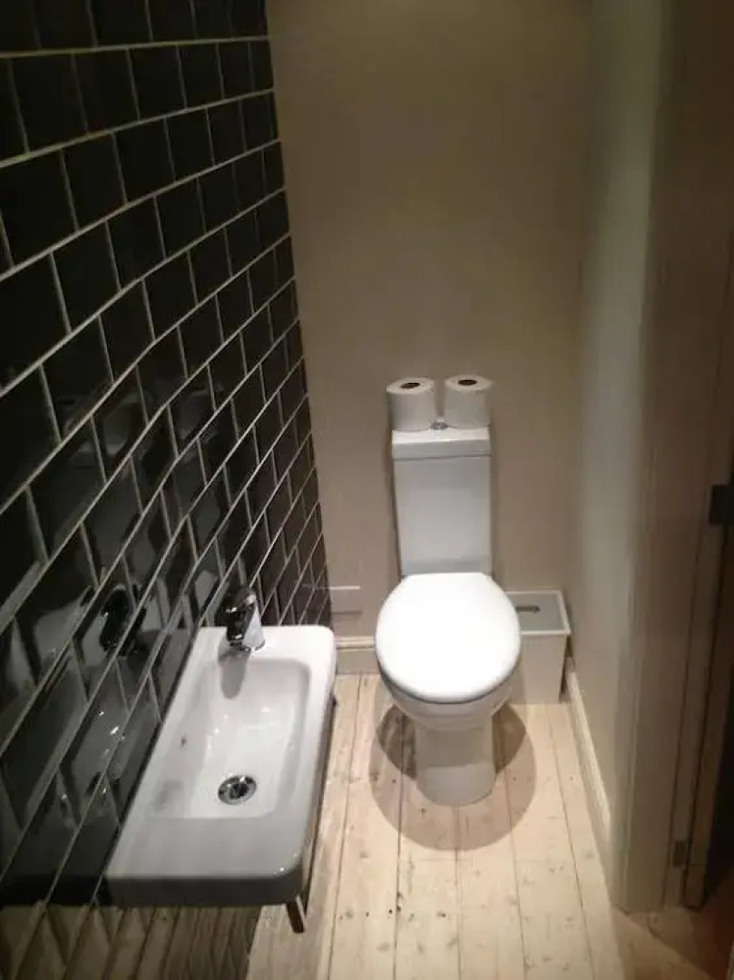 The Golden Lion Hotel