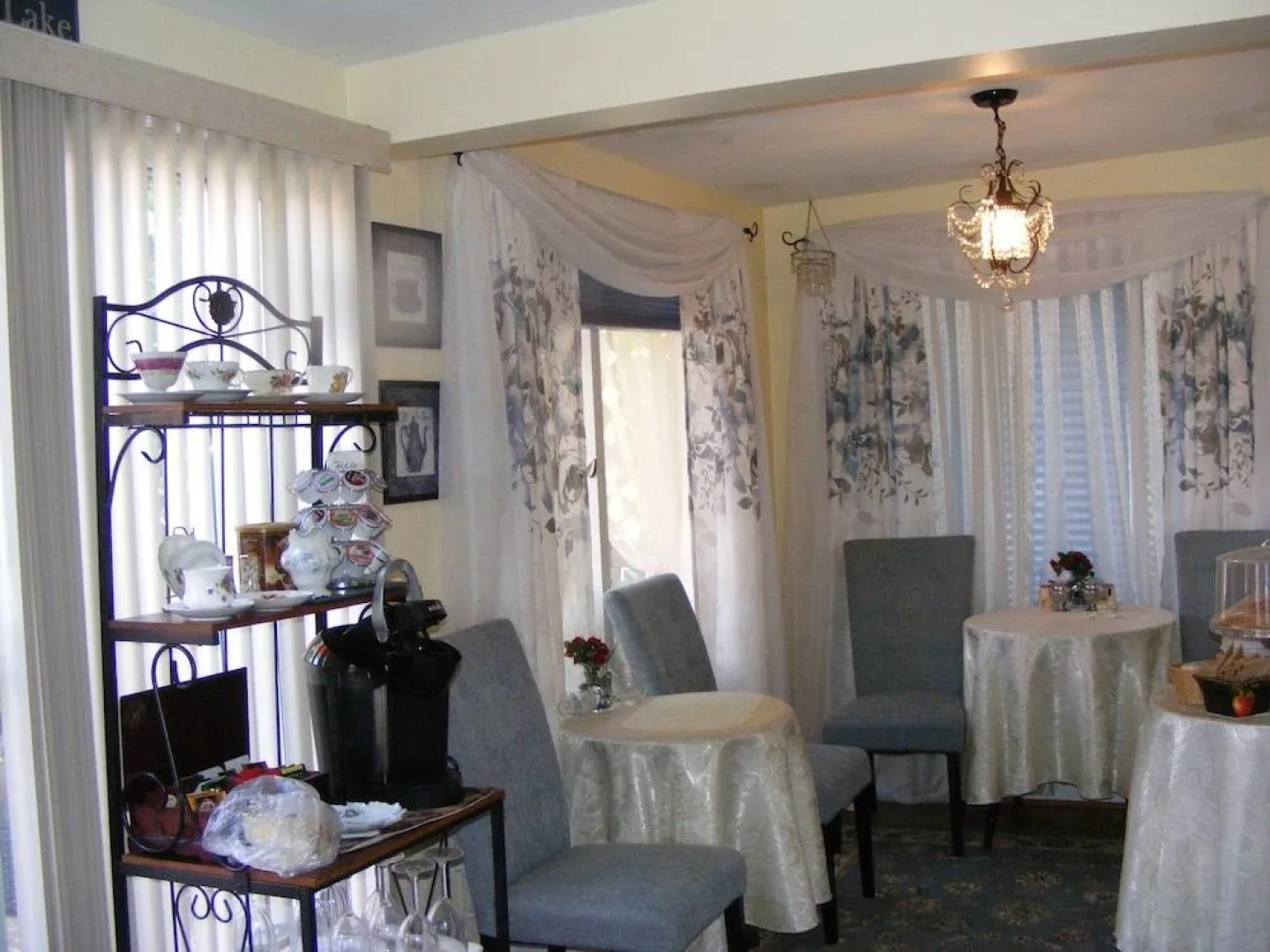 Lake Valley Legends B&B