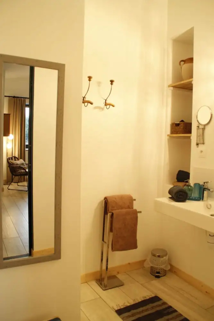 La Demeure Des Maitres