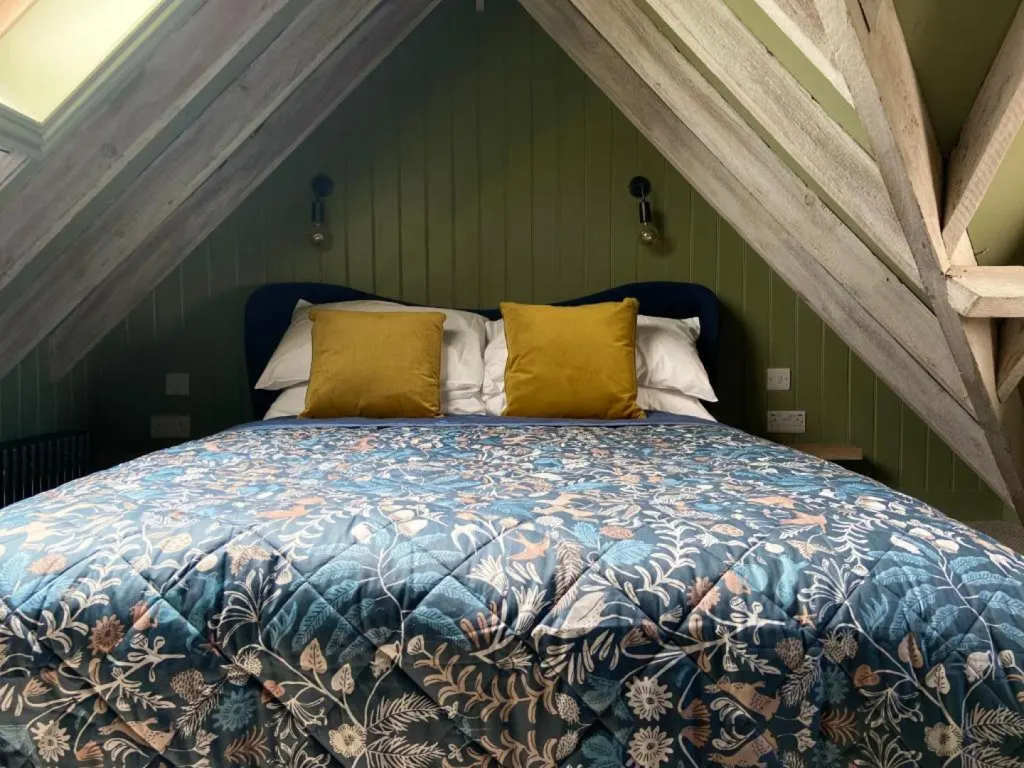 The Crown Inn Dial Post