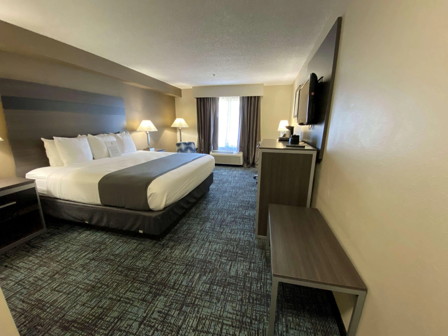 Spark by Hilton Smithfield I-95