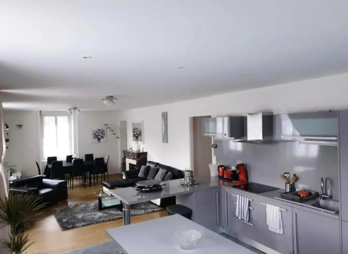 Appartement de 4 chambres avec wifi a Hauts de Bienne