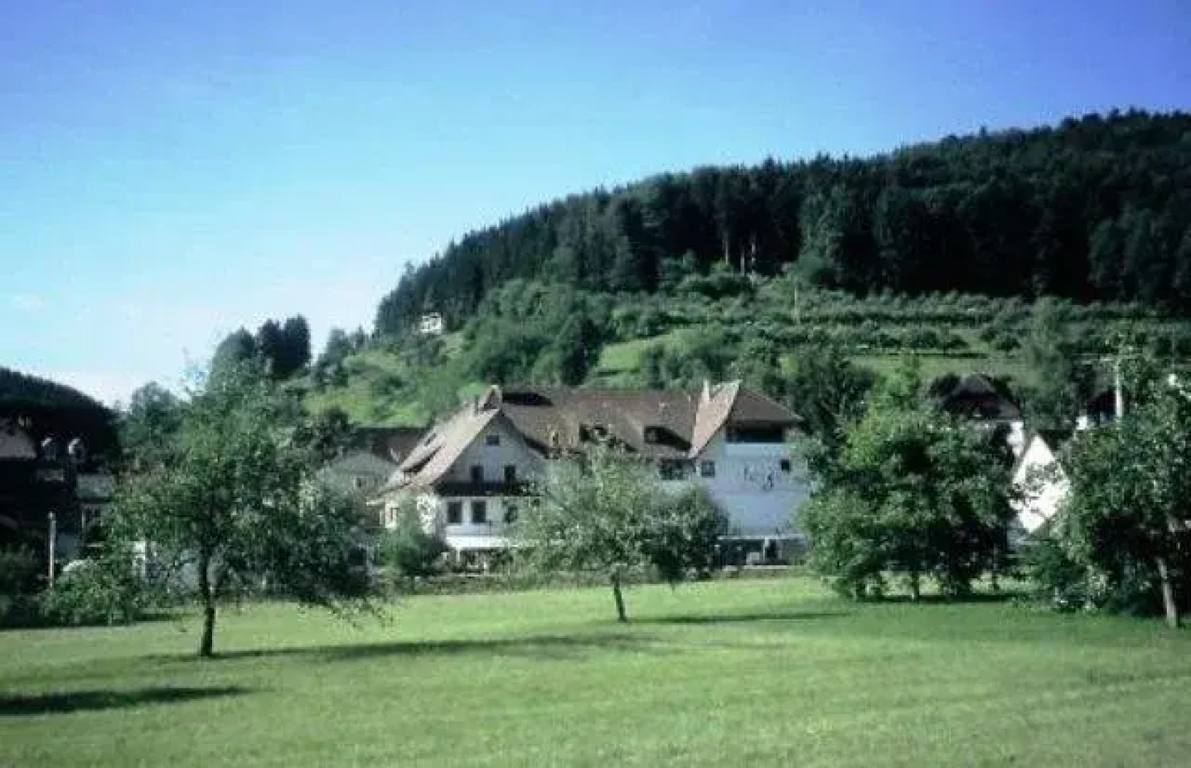 Schweizer Hotel an der Glatt