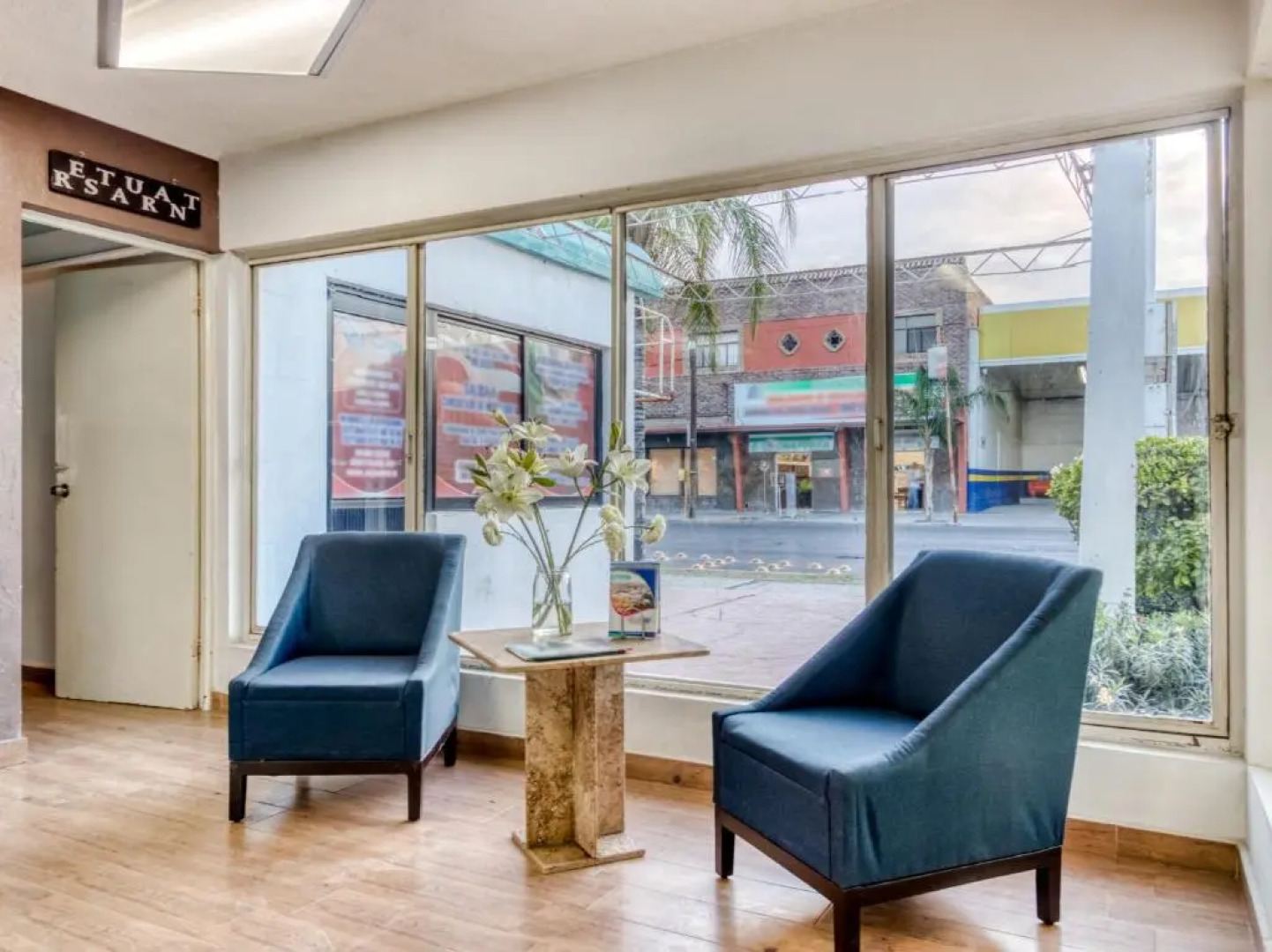 Capital O Hotel La Siesta