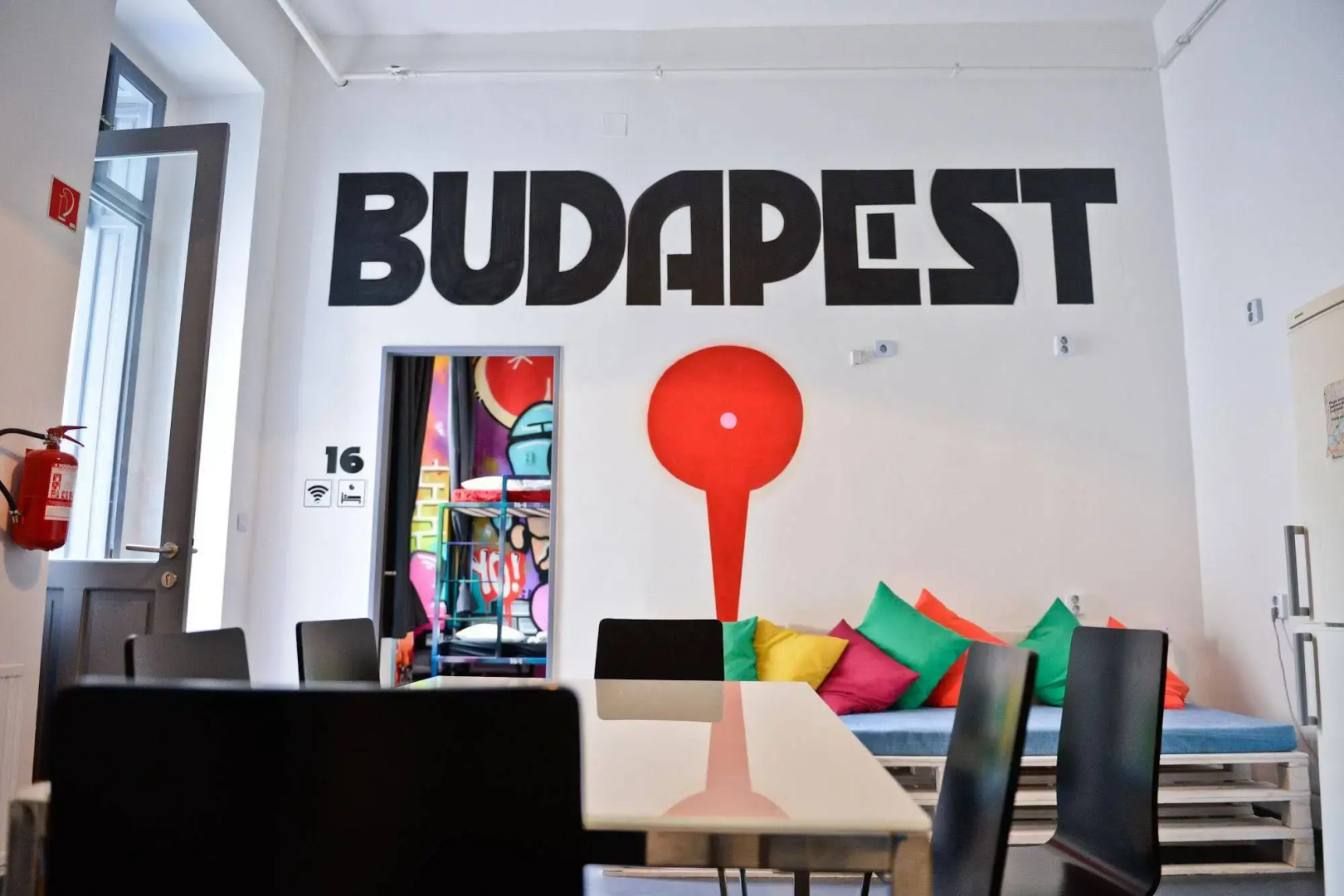 LOL Boutique Hostel City Center