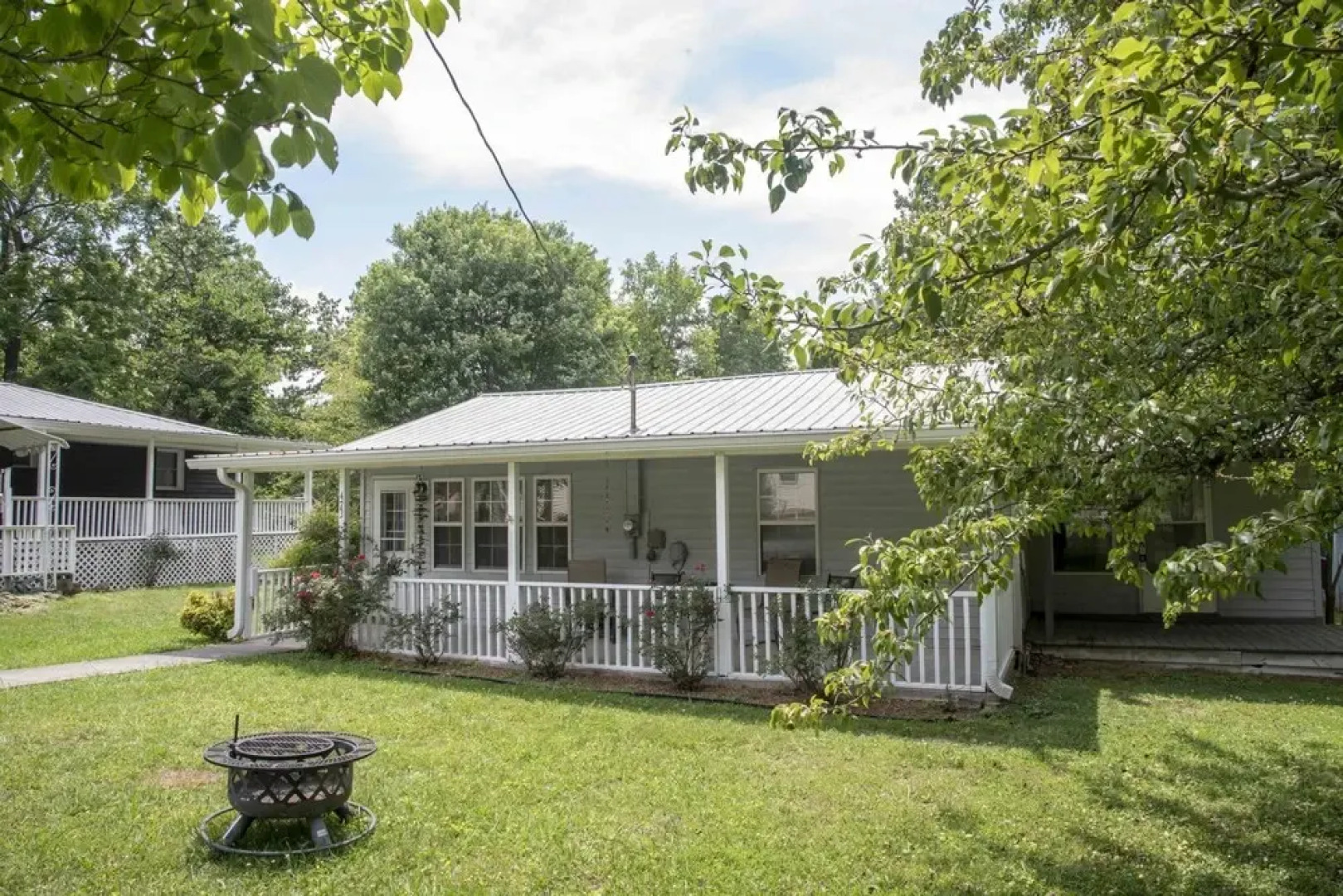 Shea s Chalet - Cozy Home in Monteagle TN