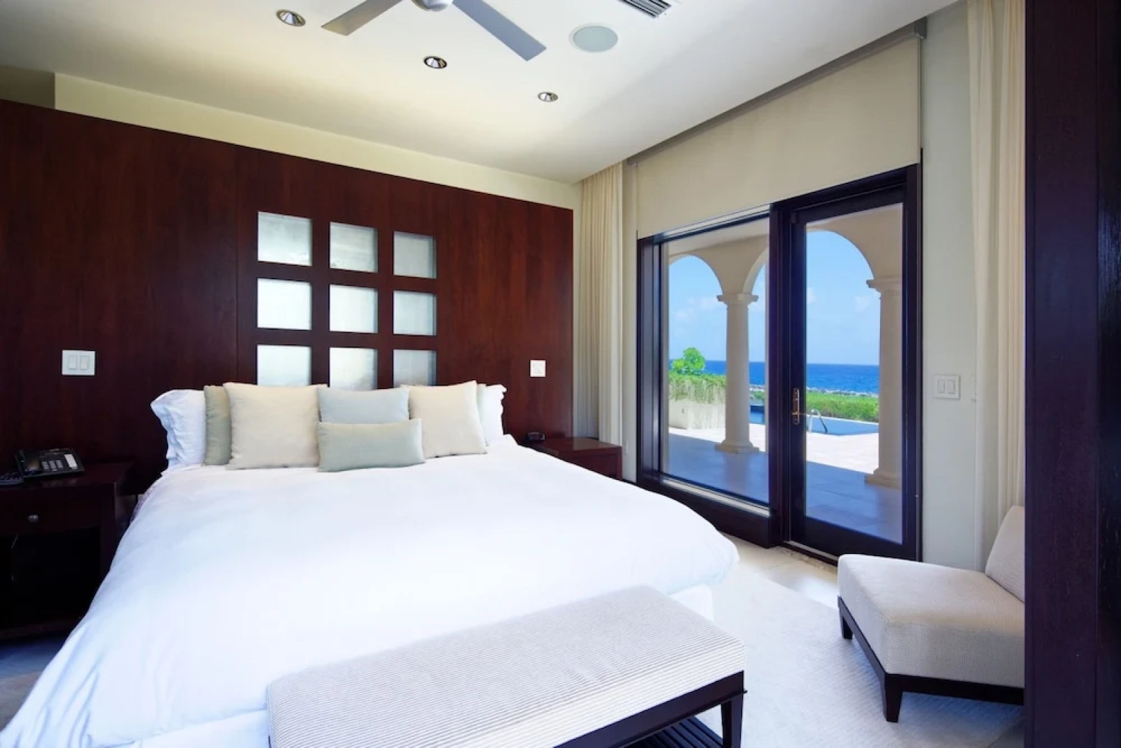 Morning Glory (Villa)