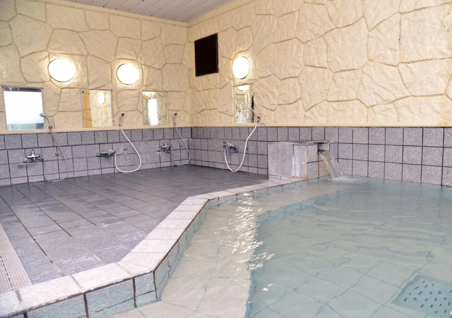 Hotel Route-Inn Court Minami Alps