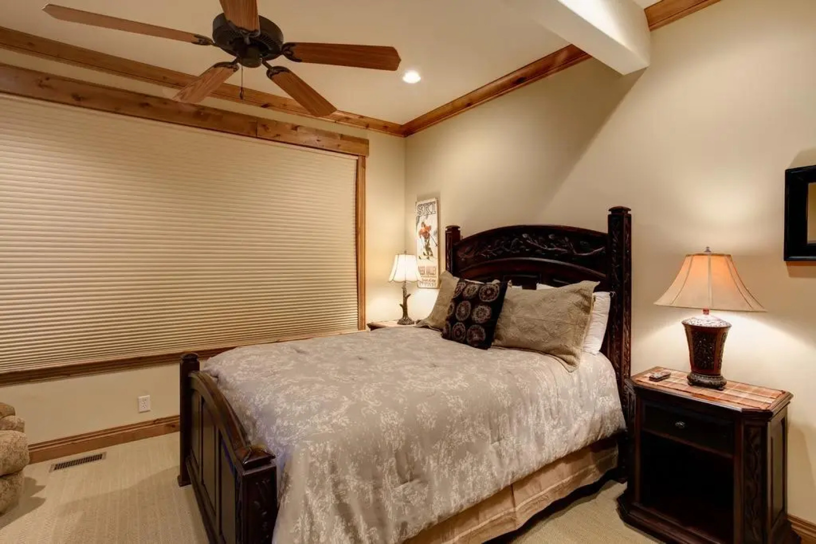 Last Sun at The Cove by Alpine Ski Properties