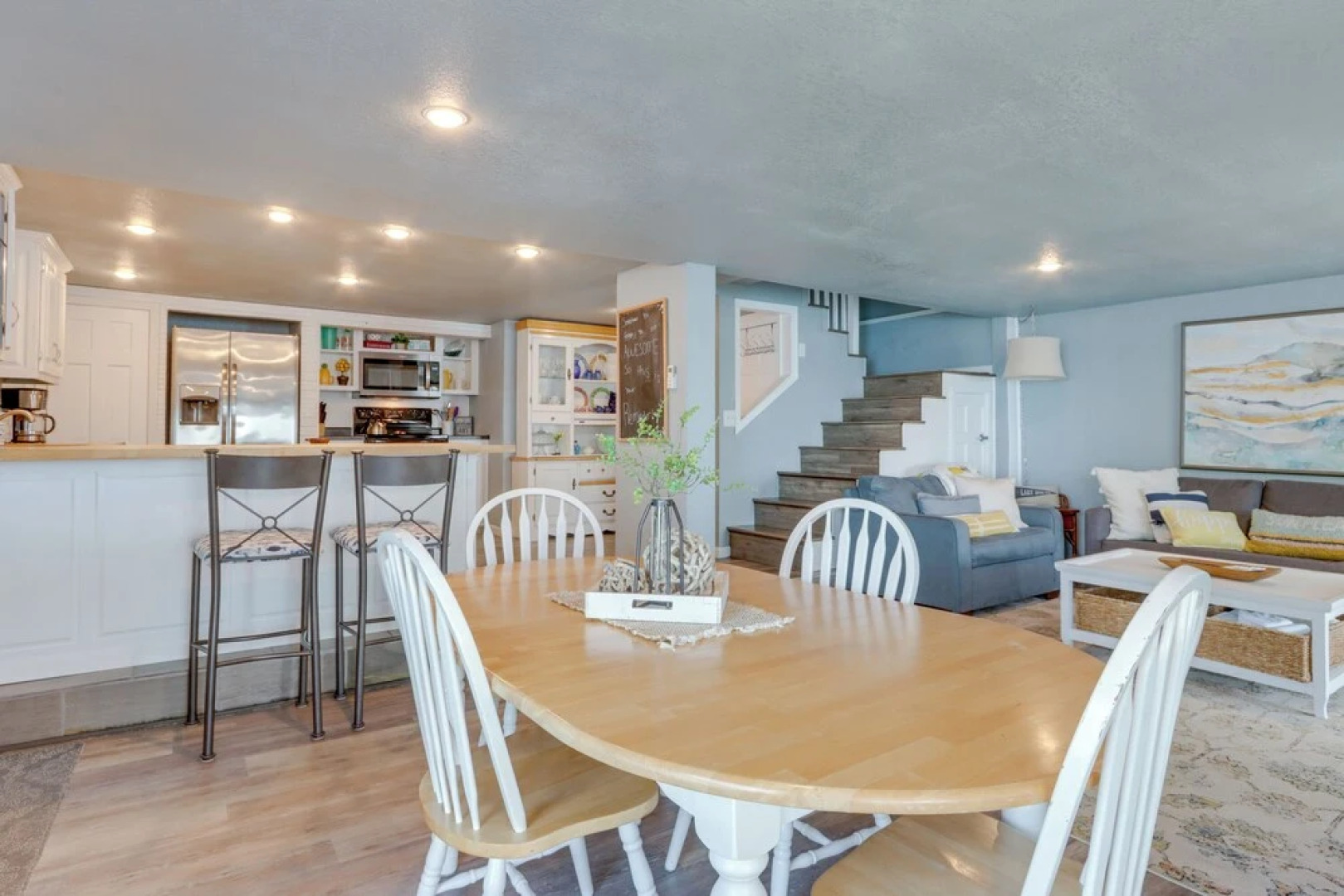 'cliff View Haven' Rocky Mount Gem w/ Deck!