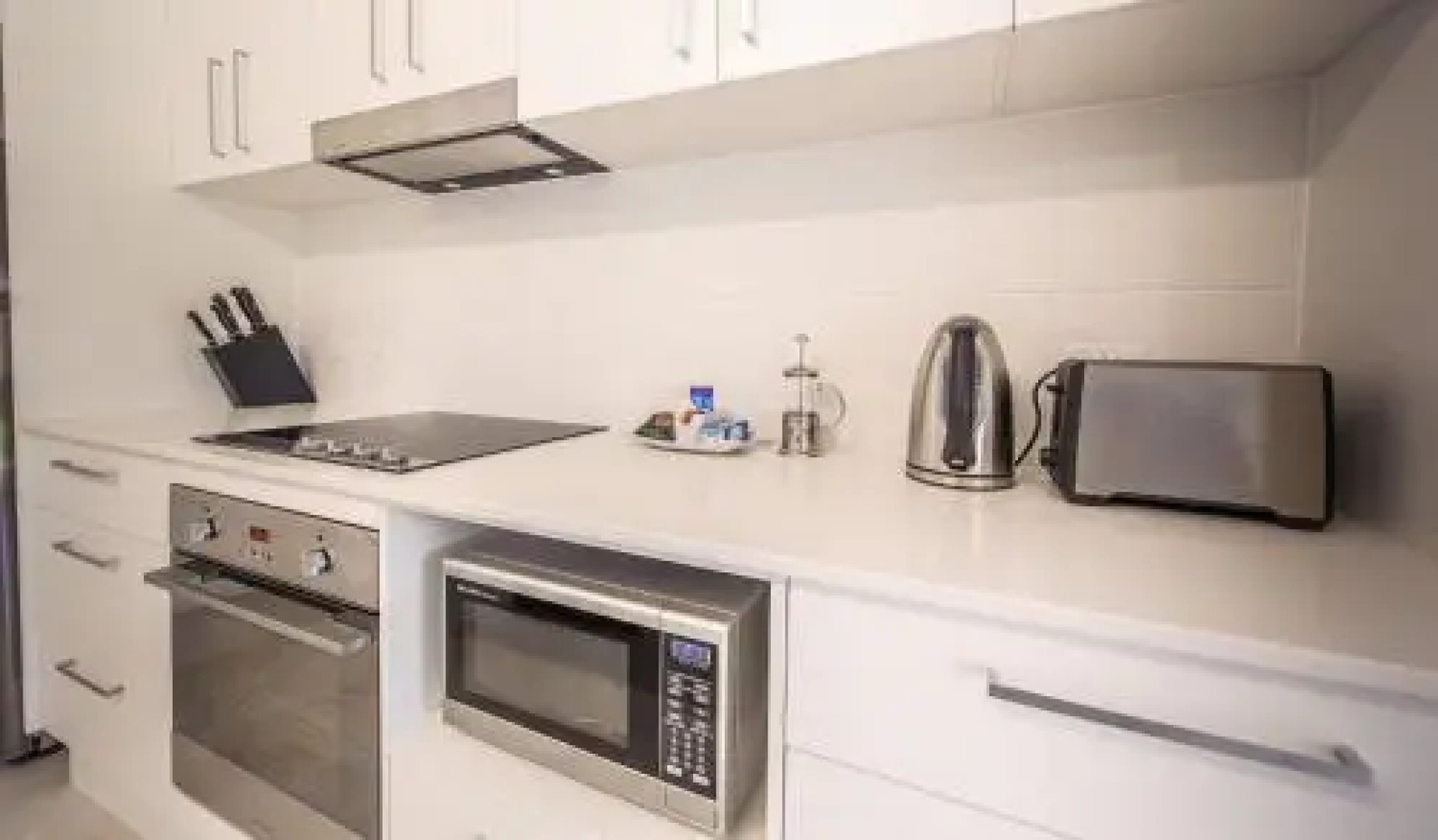 Escape At Nobbys Executive Townhouse 1 74 Pacific Drive