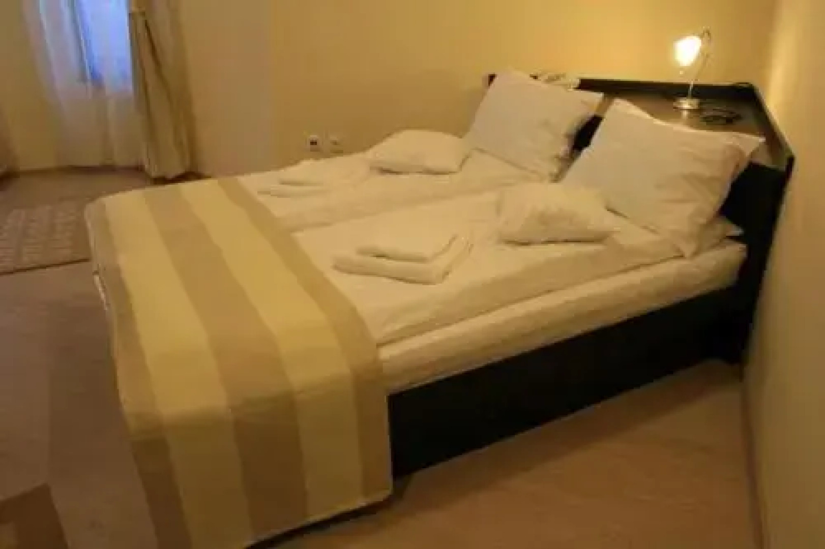 Astoria Hotel & Restaurant