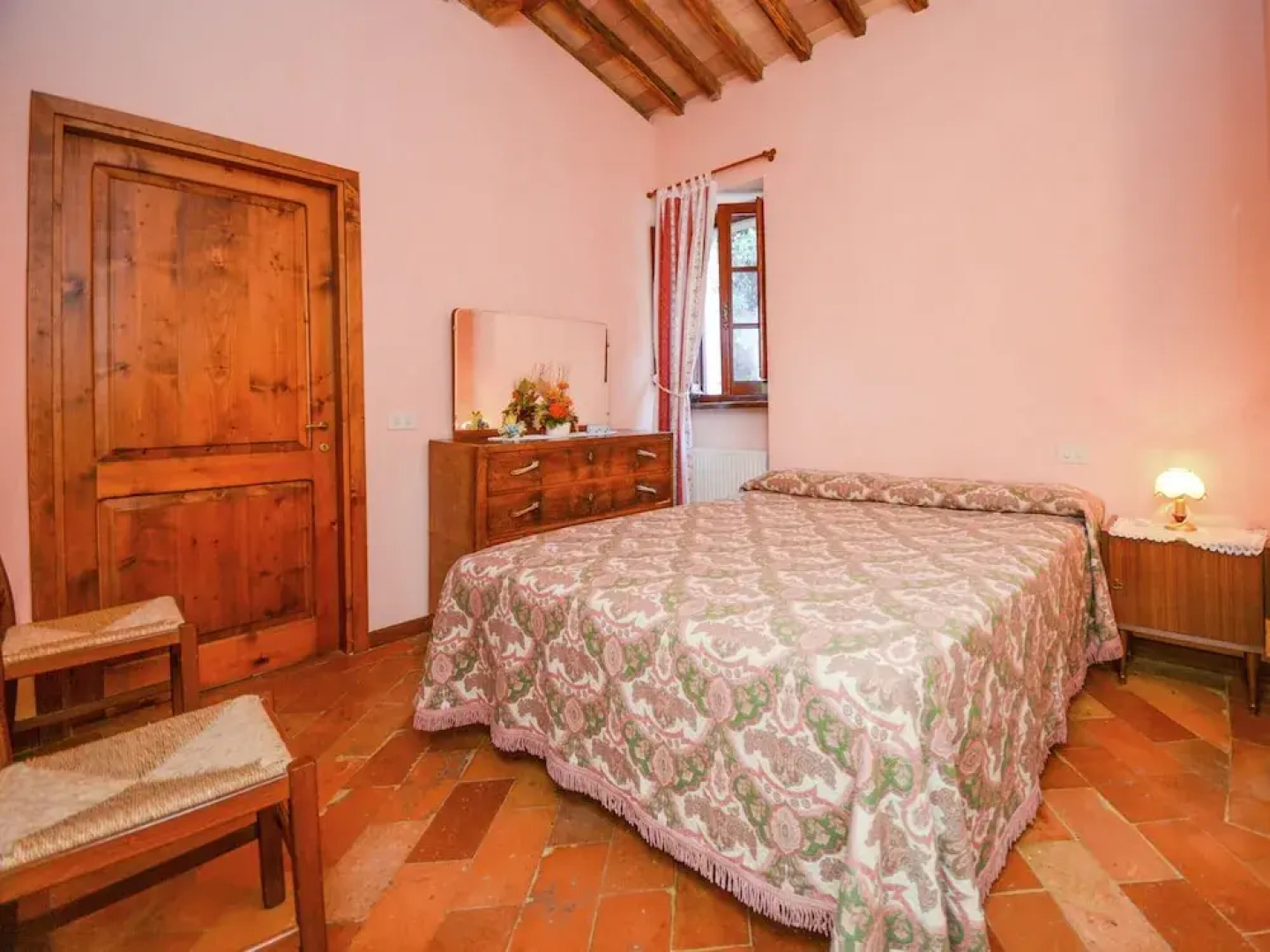 Stunning Holiday Home in Umbria With Jacuzzi