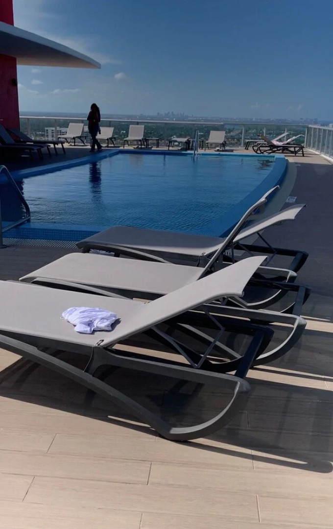 Stunning Bay Front 3 Bed Private Floor Apt 2001 @ BW Resort Miami