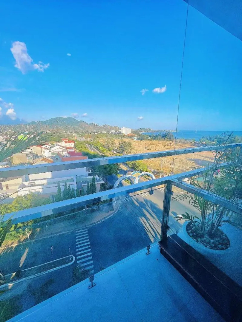 Sunrise Ninh Thuan Hotel