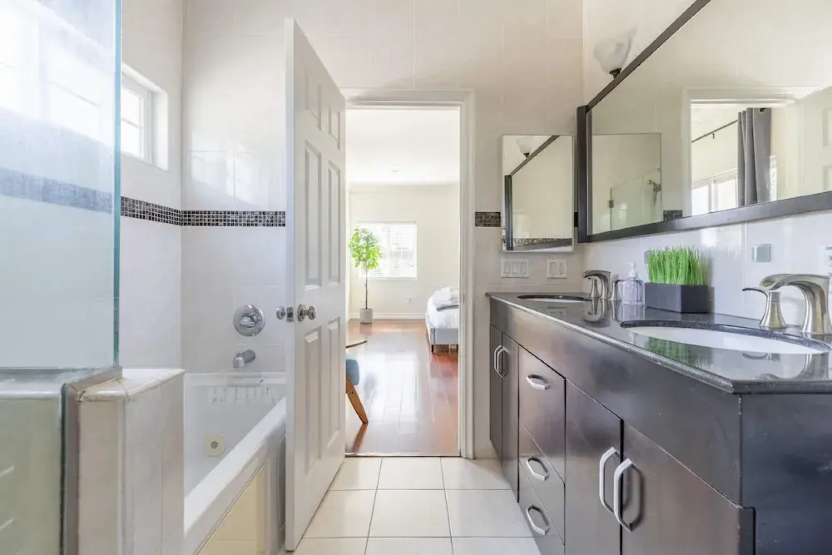 Chic & Cozy Home - Perfect Southern California Getaway