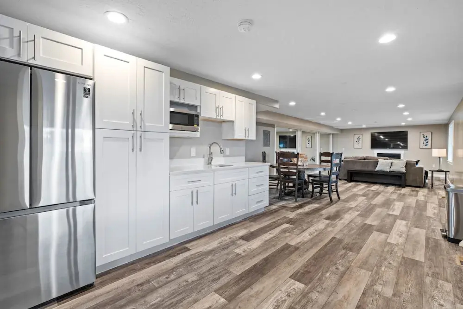 Millcreek Villa: Scenic Fun & Games Getaway! 5 Bedroom Home by RedAwning