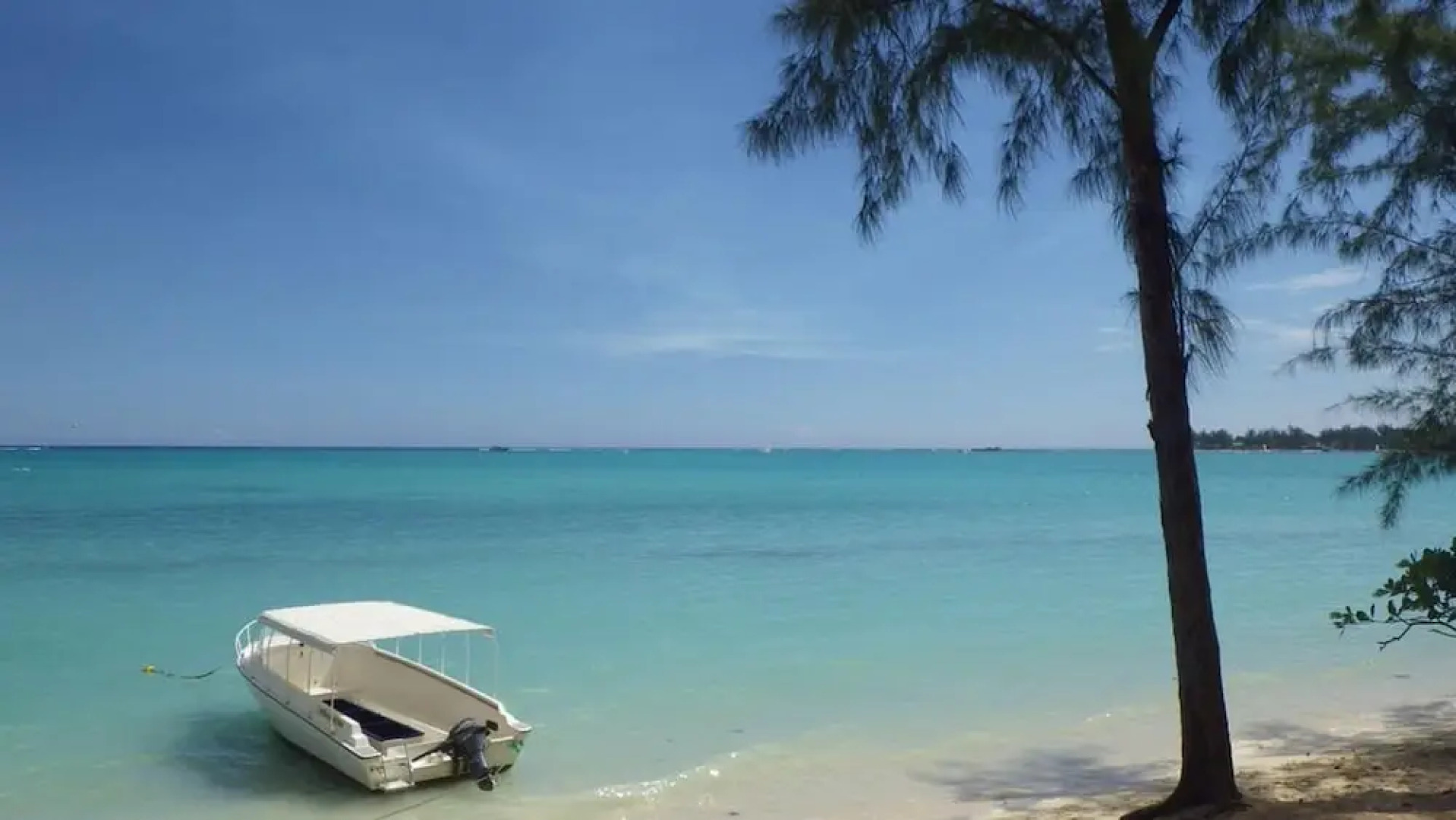 Villa with 3 Bedrooms in Pereybere, Grand Baie, with Private Pool, Enclosed Garden And Wifi