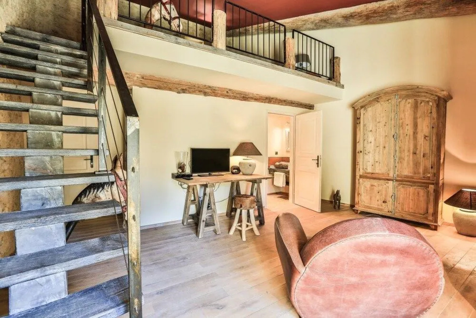 1784 Domaine de Lourmarin