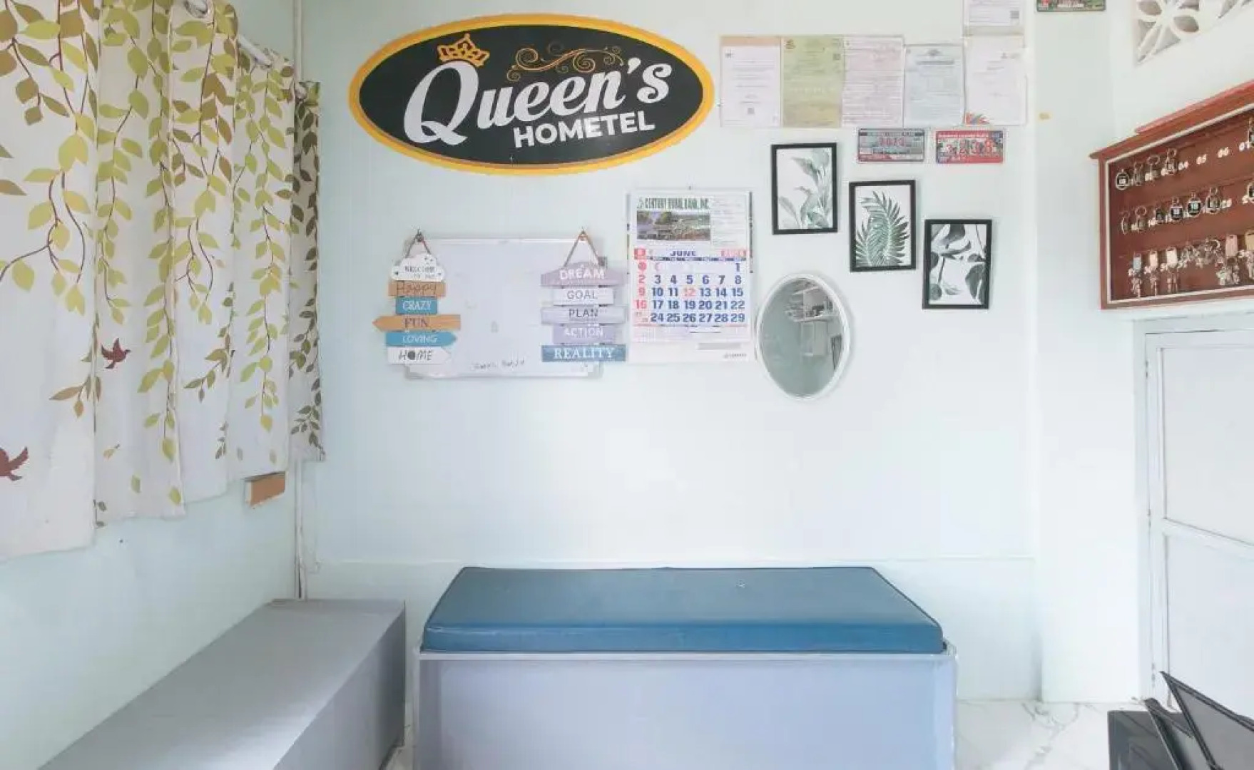 Queens Hometel by Oyo Rooms