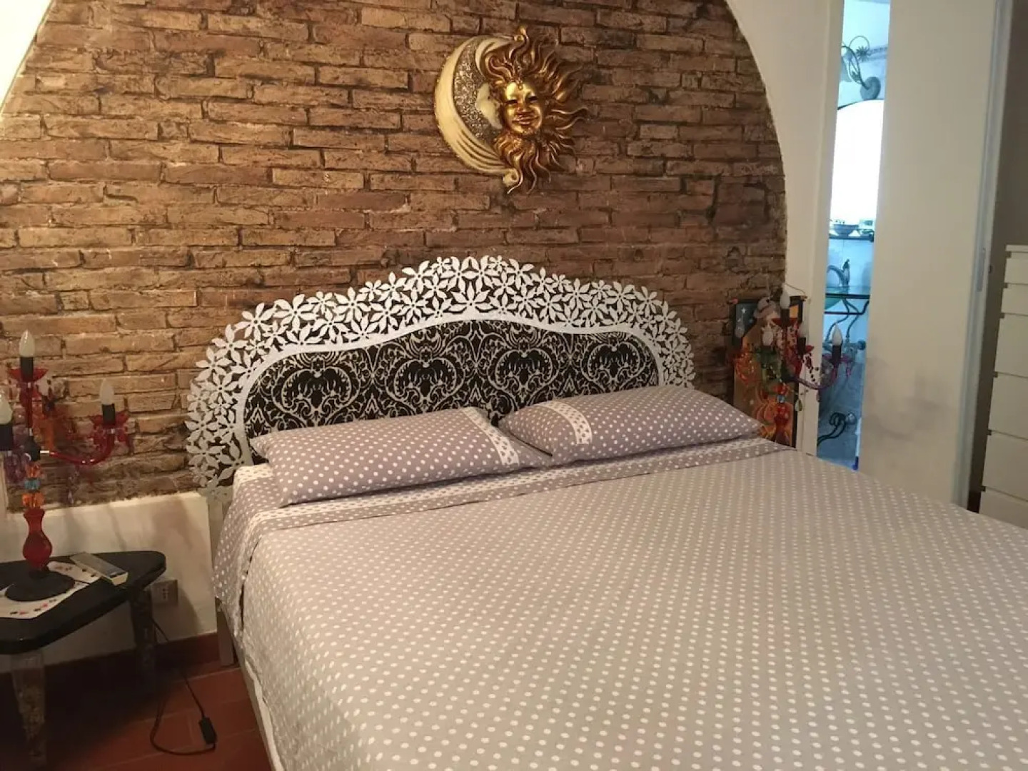 L'Ora delle Streghe Charme and Design b&b