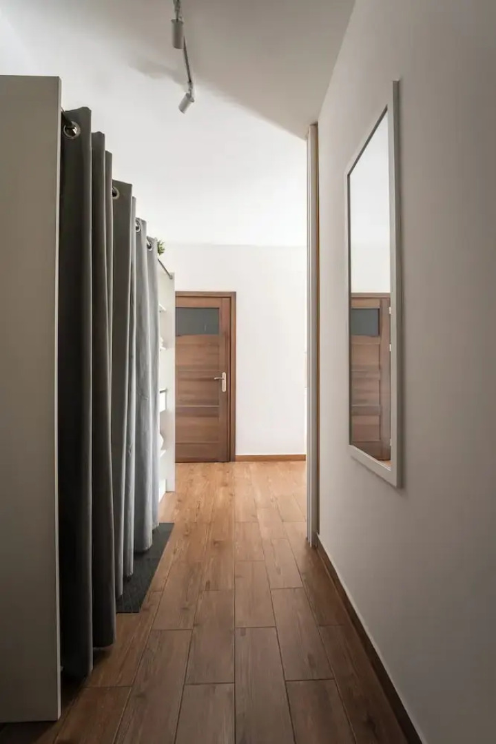 Apartament KOLEJOVA 21 - blisko centrum