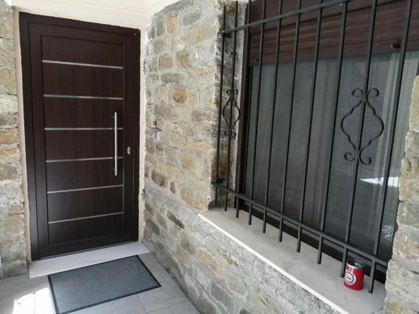 Modern Residence in the Center of Trikala