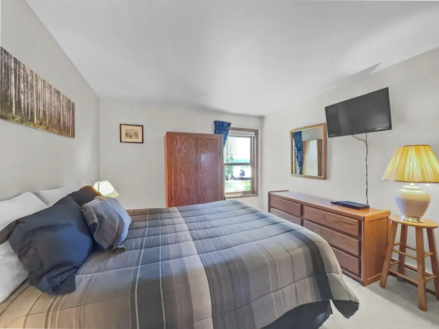 Bb103 Buffalo Ge 2br 2ba 2 Bedroom Condo by RedAwning