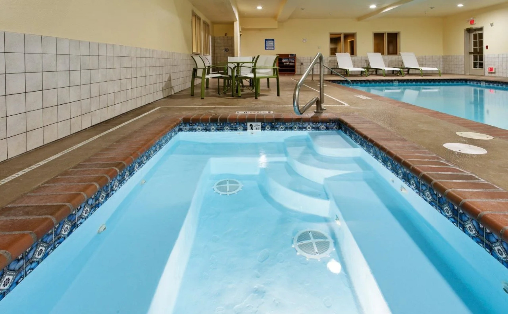 Holiday Inn Express & Suites Canyonville