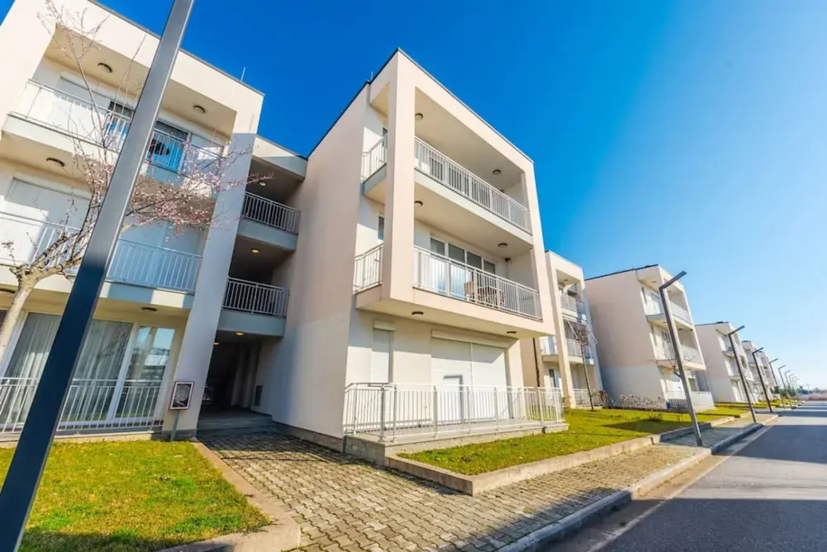 Serene Haven Talea in Tale