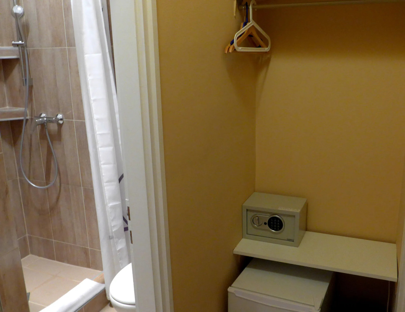 Amber Terrace Studio