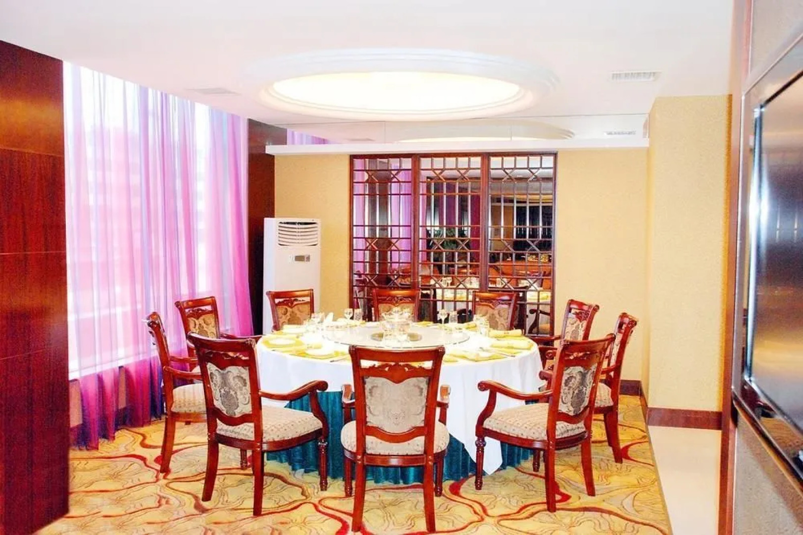 Shuozhou Oriental Yuyuan Hotel