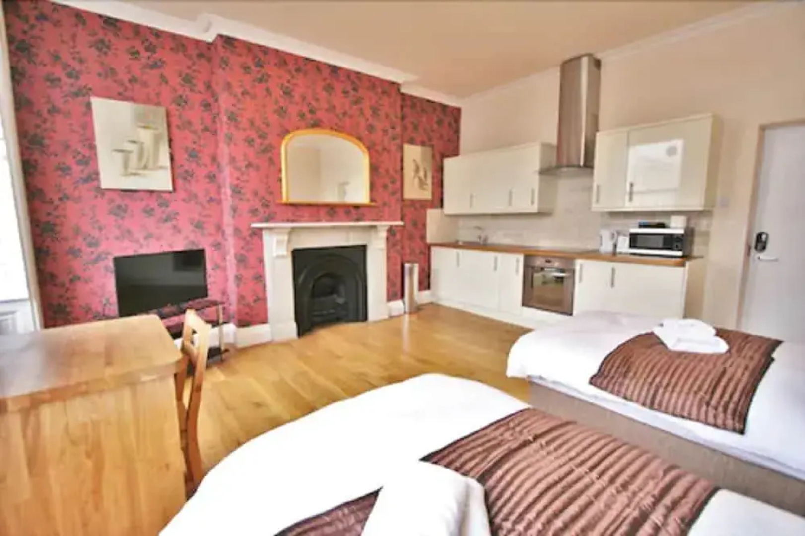 Central Studios Albion by Roomsbooked