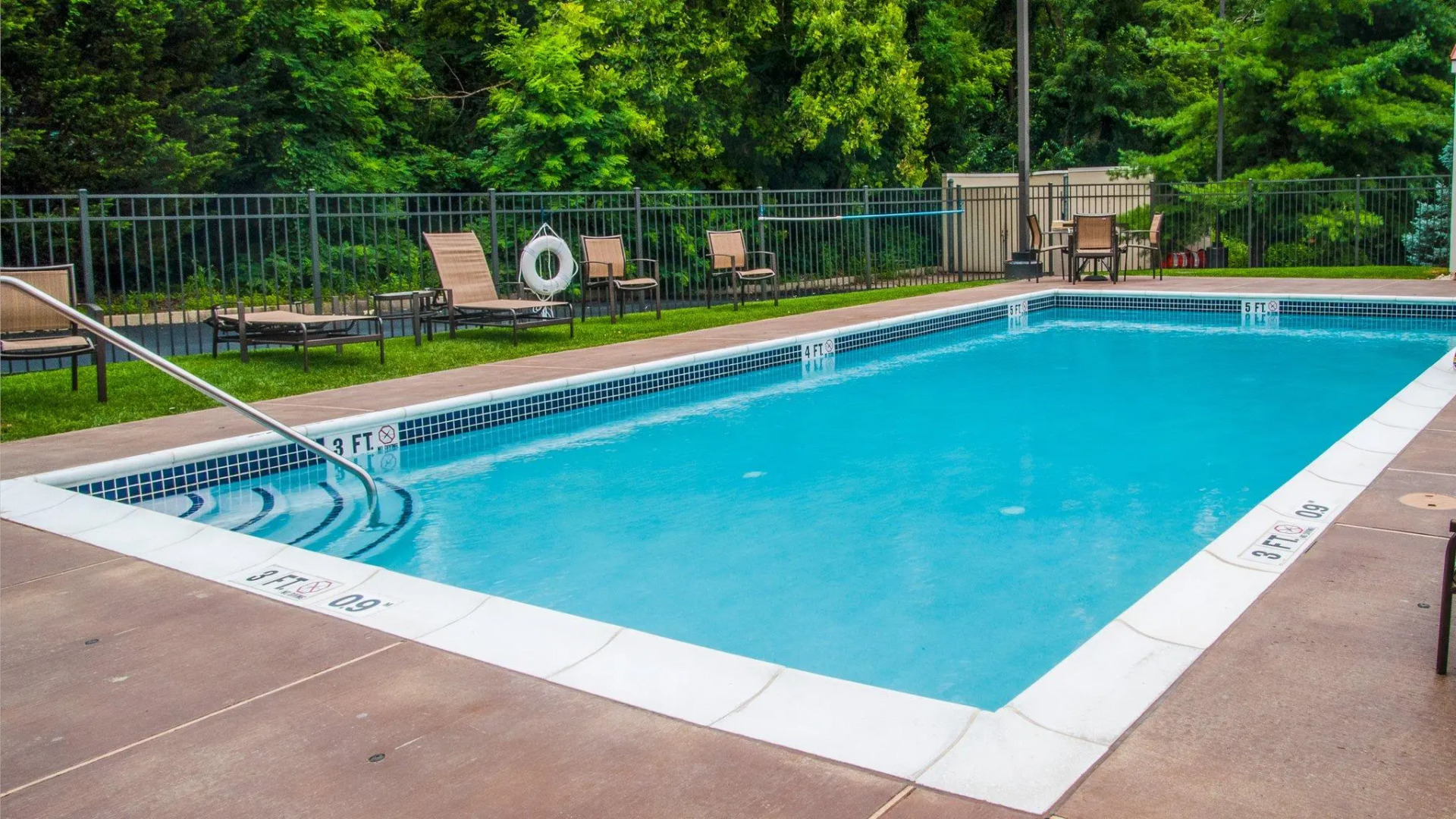 Best Western Plus Heritage Rail Inn & Suites