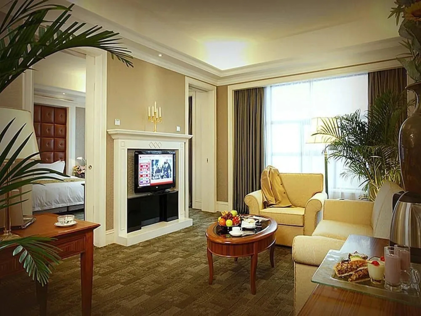 Pinghu Sun Lake Hotel