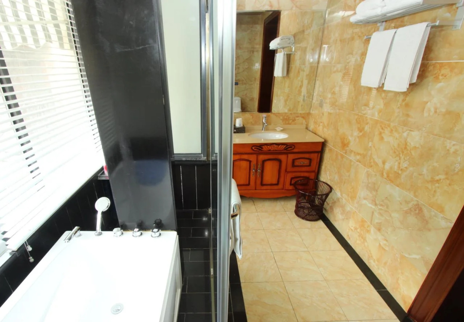 Wuhan Hankou Jiangtan Manxin Mansion