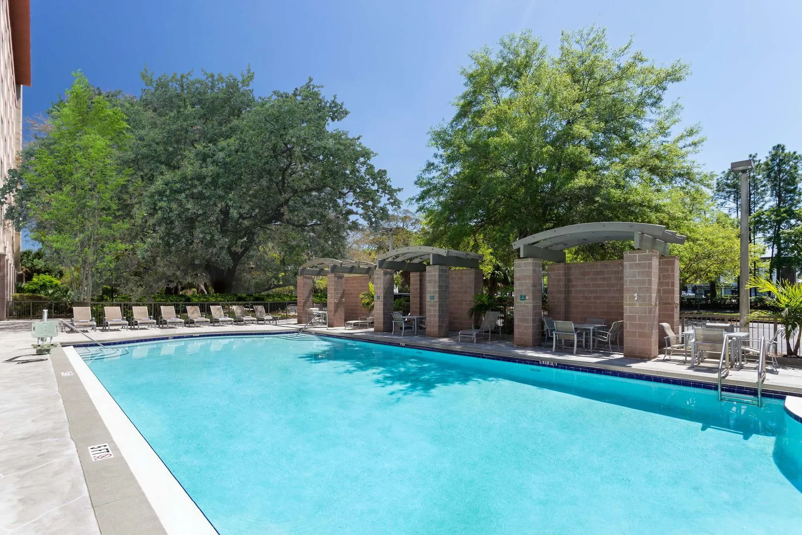 Embassy Suites by Hilton Tampa USF Near Busch Gardens