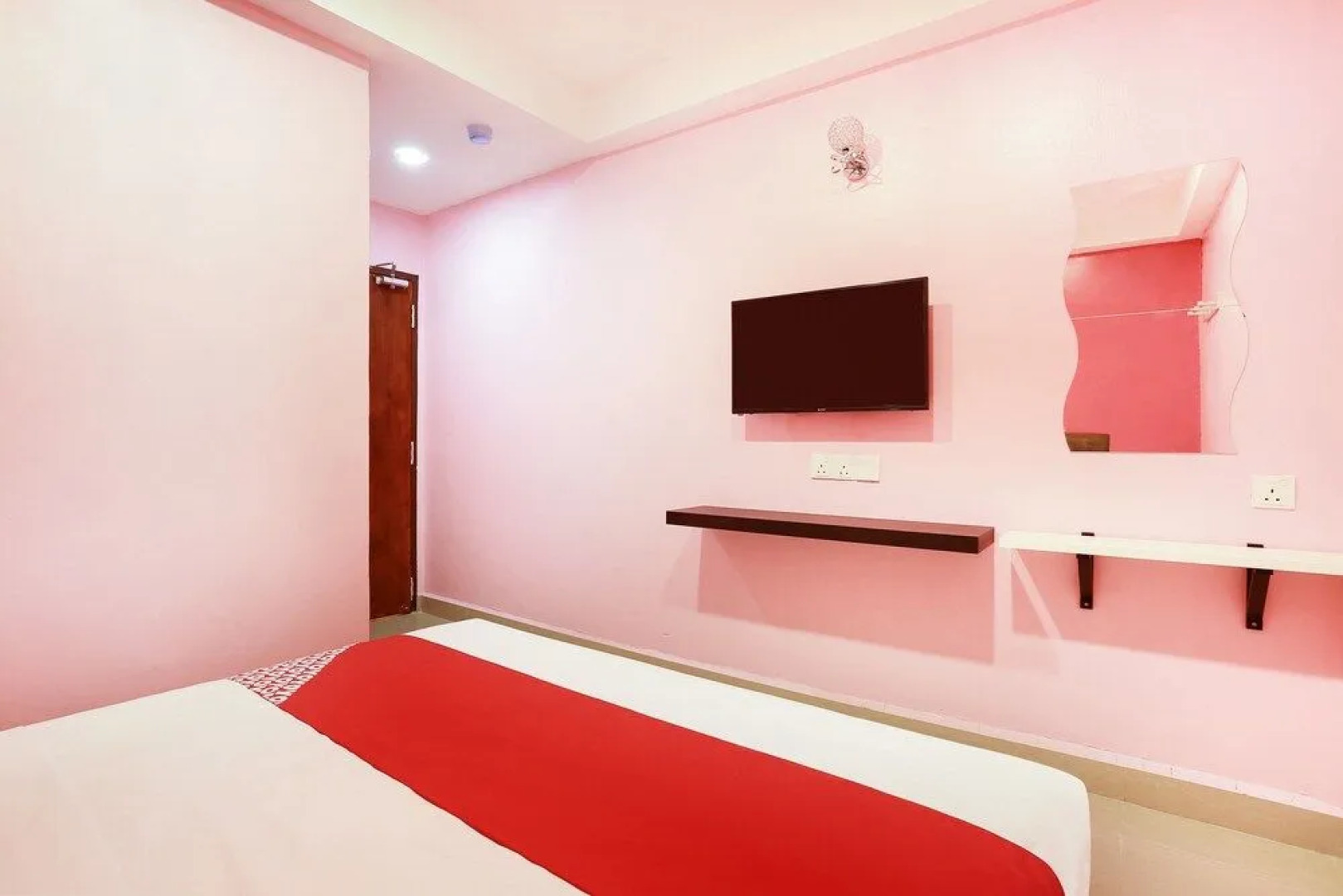 OYO 89499 Rest House Temerloh