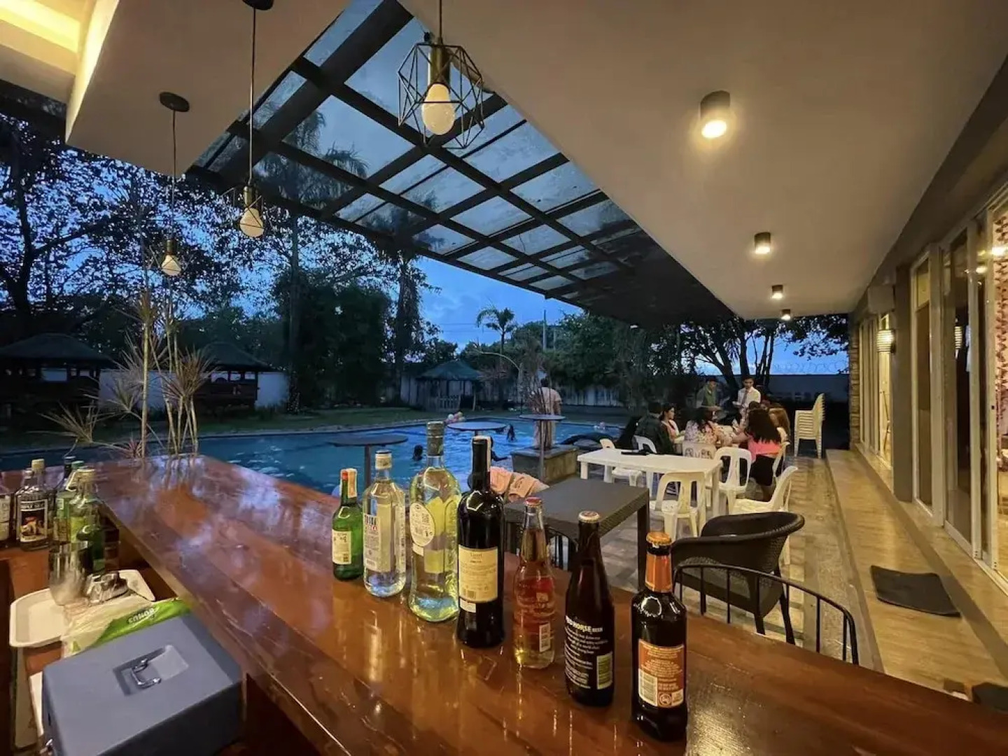 Sarojus Farmview Hotel