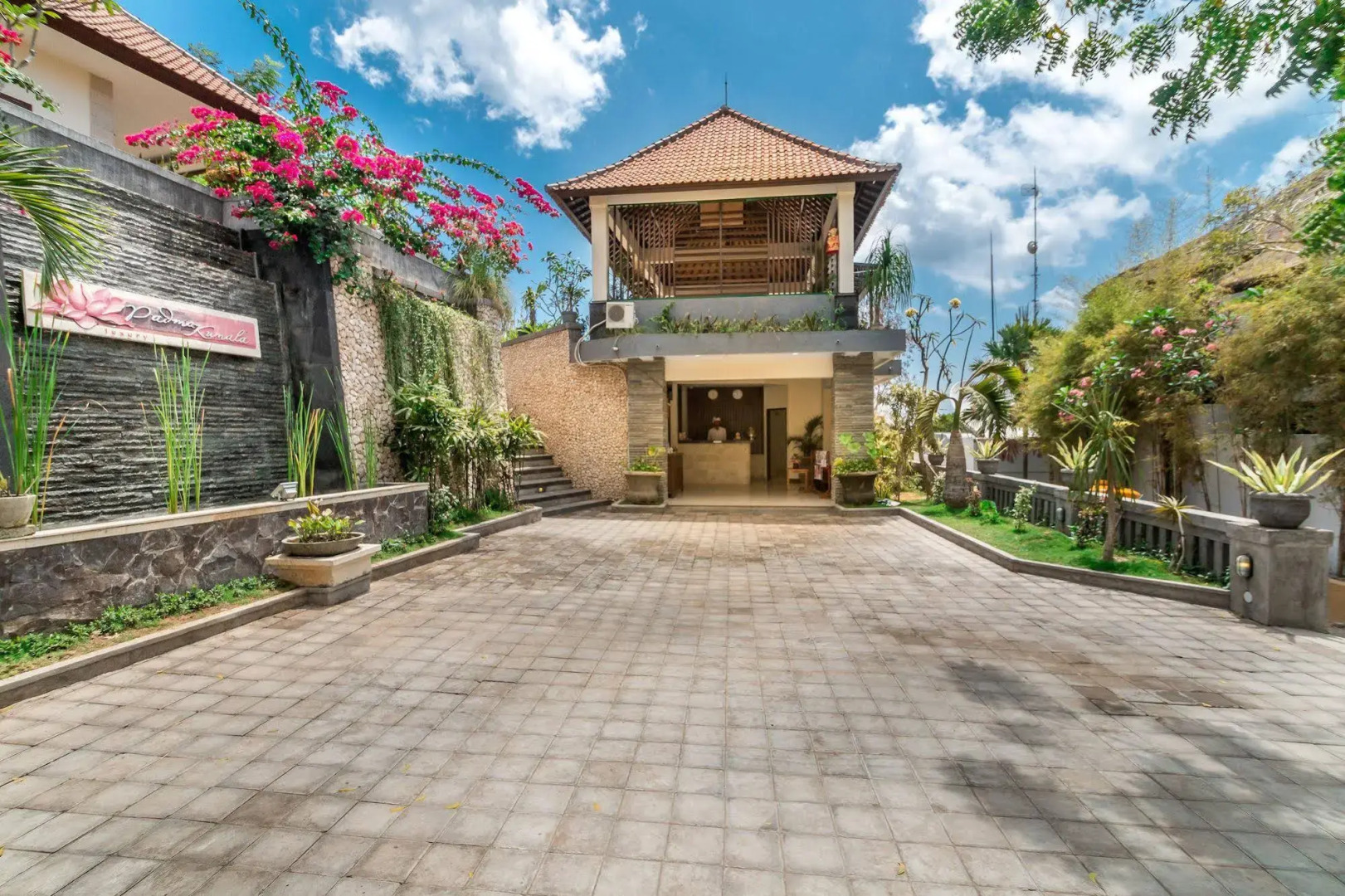 RedDoorz Plus Nusa Lembongan Island