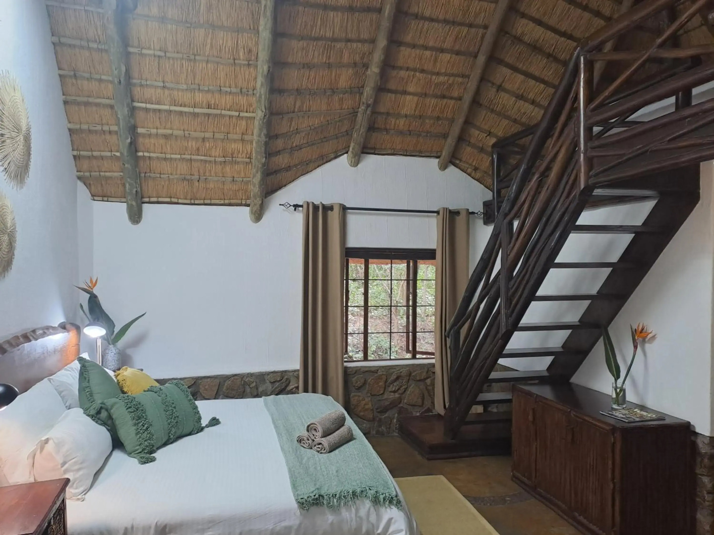 LittleBush Private Lodge