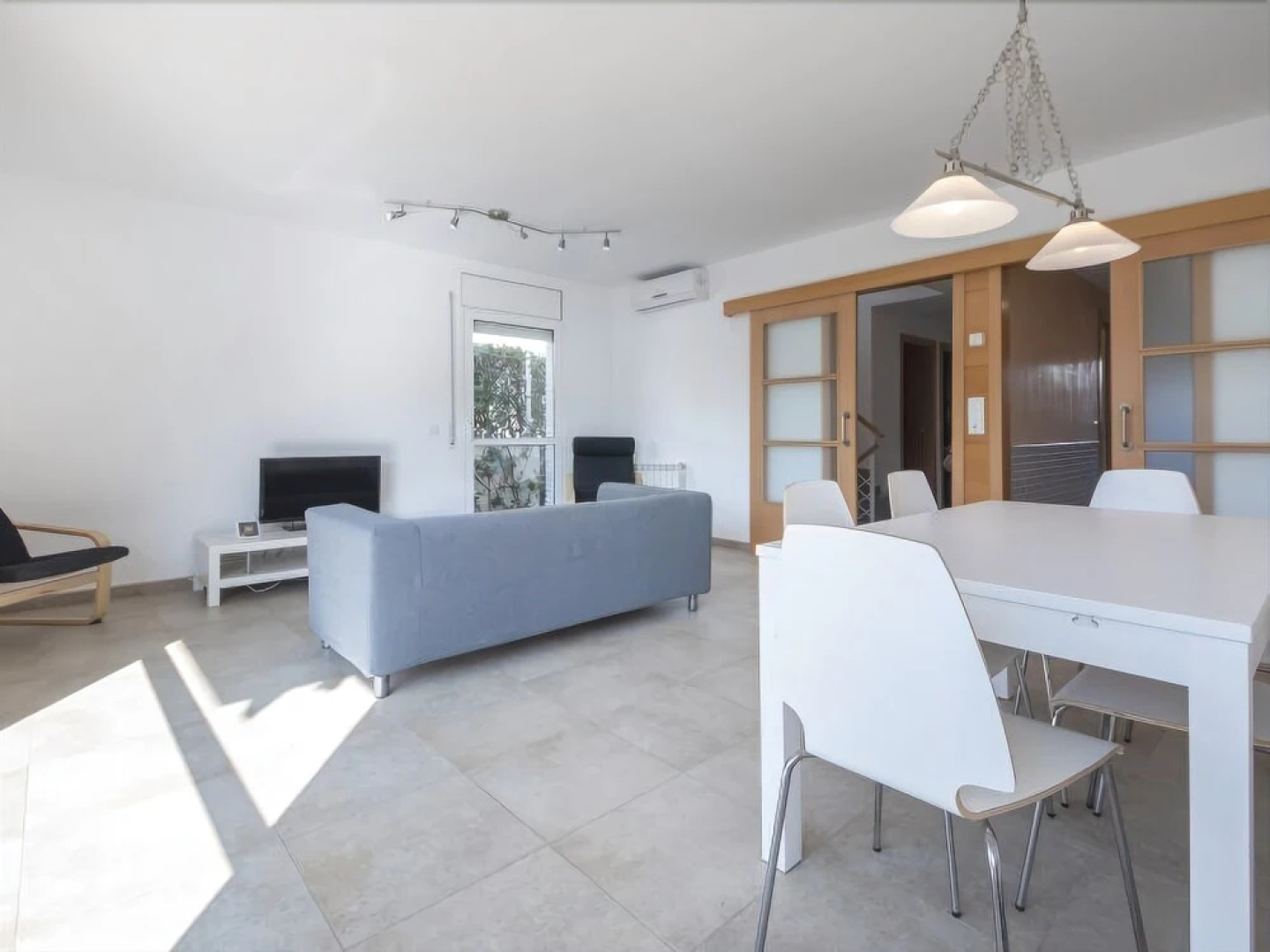 Eulalia Apartments Th 109 6