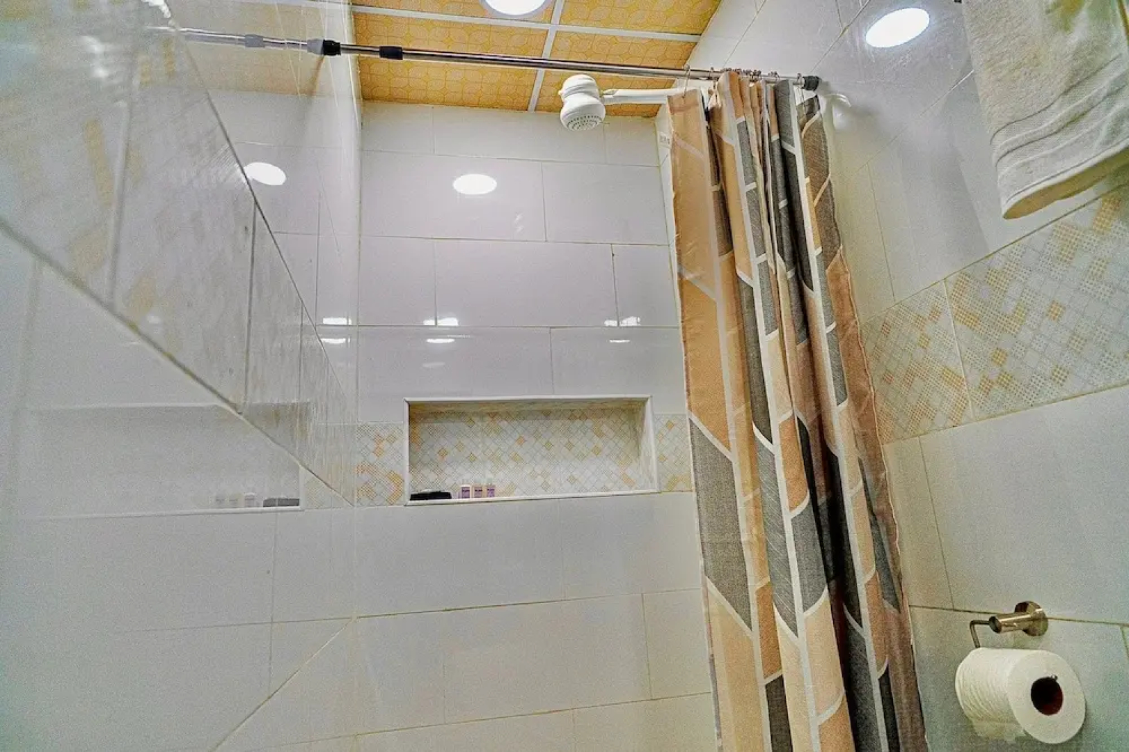 Hotel Five Stars sv