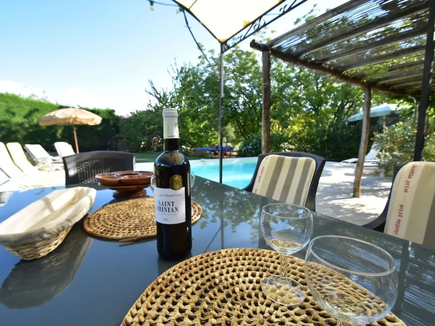 Cosy Authentic Holiday Home With Private Swimming Pool and Garden in Southern France