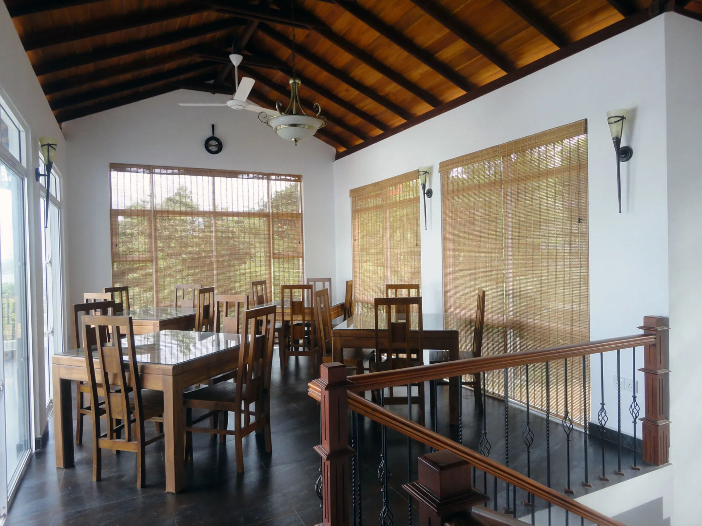 Villa Baywatch Rumassala